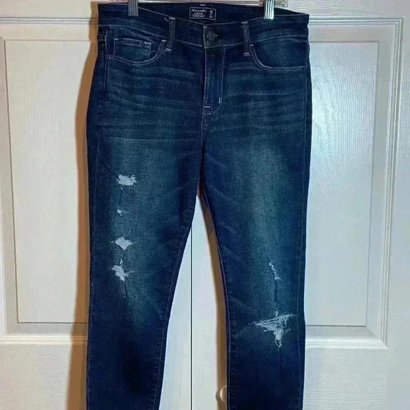 Abercrombie & Finch Womens 2S/26 Harper Ankle Jeans|Dark Wash|Cut Off|Distressed - Picture 9 of 10
